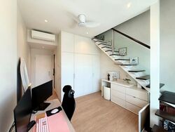 Hilltop Grove (D23), Condominium #554555491